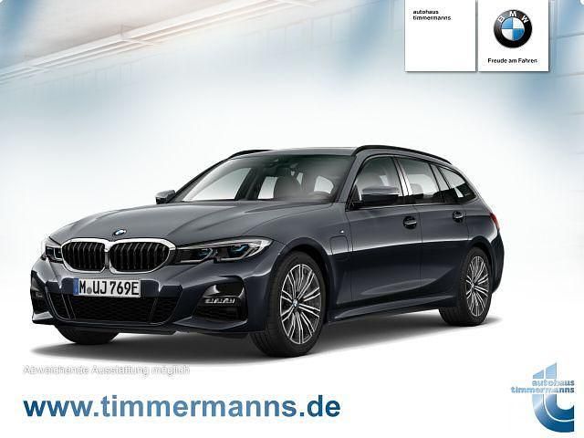 Grau Gebraucht 2021 BMW 330e M Sport Kombi | 32.980 € (Fairer Preis) - Bild 1/4