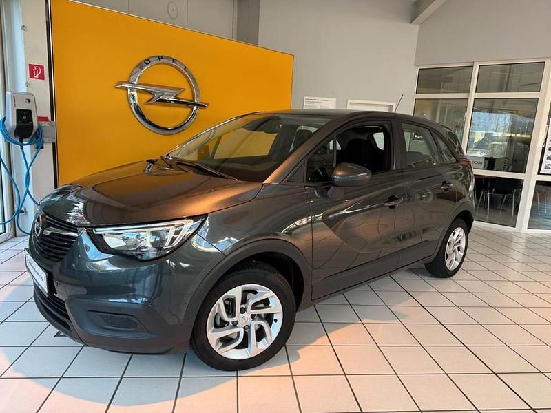 Grau Gebraucht 2018 Opel Crossland X Edition SUV | 9.598 € (Fairer Preis) - Bild 1/1