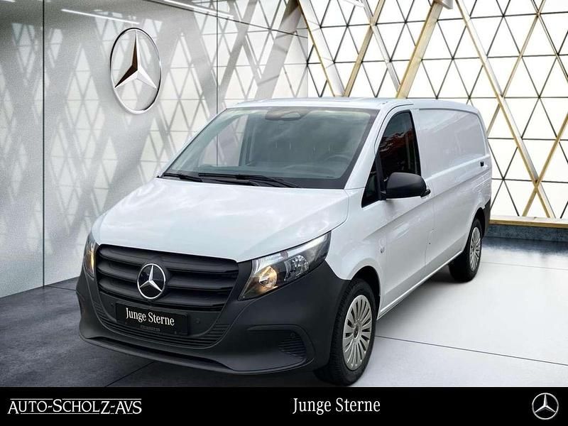 Arktikweiß Gebraucht 2024 Mercedes Vito Van / Kleinbus | 31.344 € (Guter Preis) - Bild 1/3