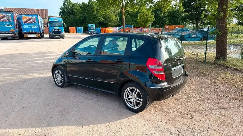 Gebraucht Mercedes A150 Avantgarde 95 PS (69 kW) 2007 Schwarz Limousine