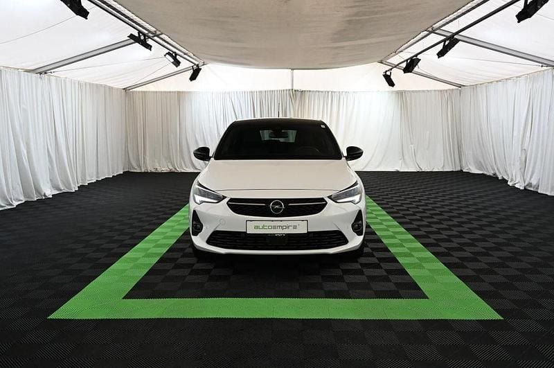 Gebraucht Opel Corsa-e 100 kW (136 PS) 2023 Weiß Kleinwagen