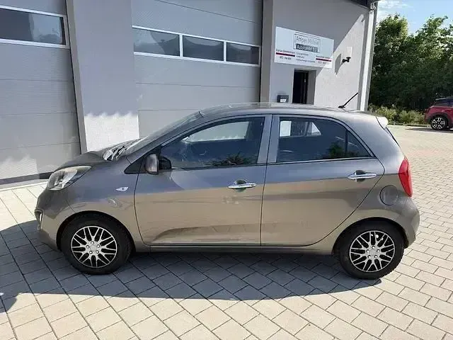 Używany Kia Picanto 69 KM (50 kW) 2011 Szary Hatchback