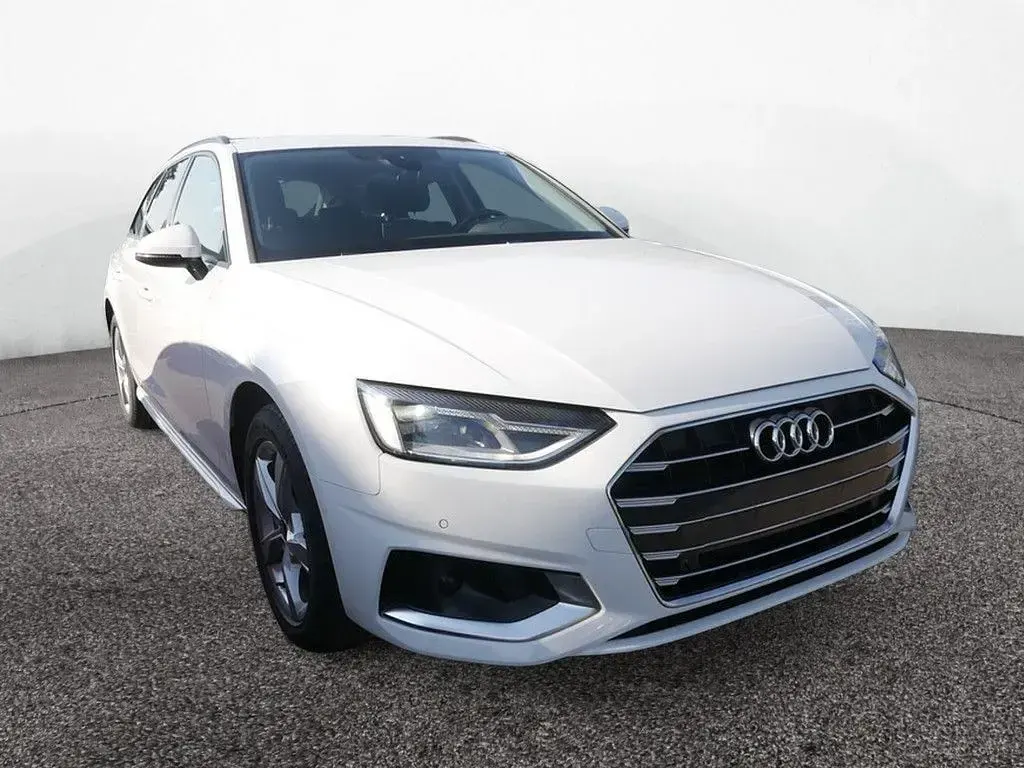 Usata Audi A4 Ambiente 204 CV (150 kW) 2022 Bianco Station wagon