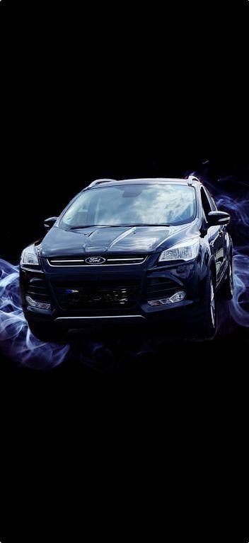 Schwarz Gebraucht 2016 Ford Kuga Titanium SUV | 9.700 € (Fairer Preis) - Bild 1/1