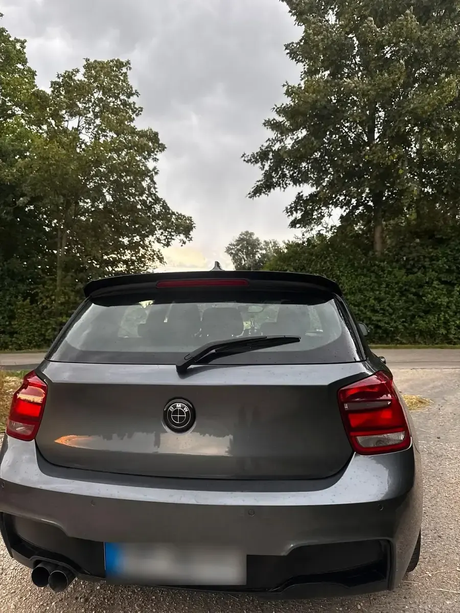 Gebraucht BMW 120 184 PS (135 kW) 2012 Grau Kleinwagen
