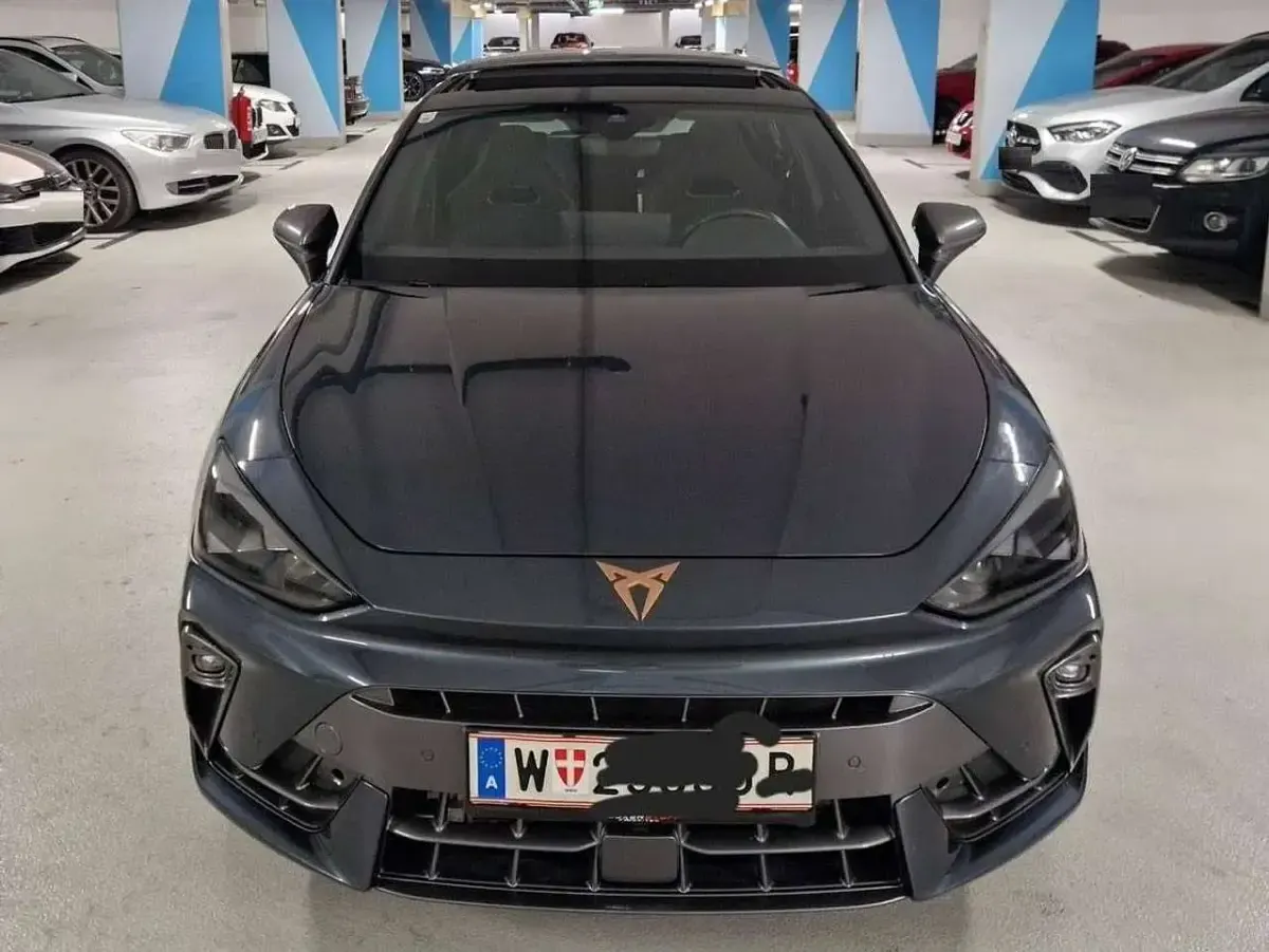 Gebraucht Cupra Leon 150 PS (110 kW) 2025 Schwarz Limousine