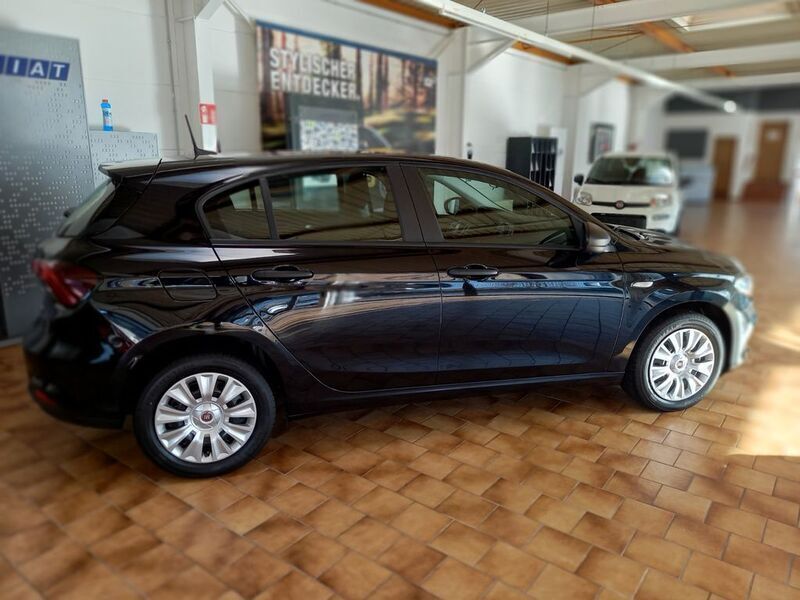 Gebraucht Fiat Tipo Life 131 PS (96 kW) 2024 Schwarz Limousine