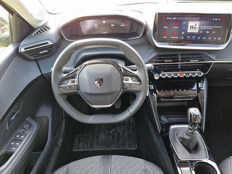 Gebraucht Peugeot 208 Allure 101 PS (74 kW) 2025 Gelb Kleinwagen