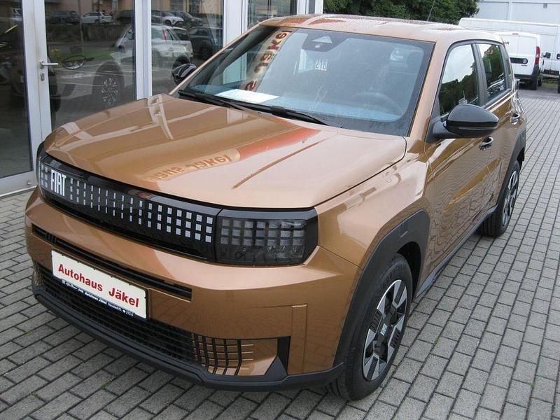 Braun Neu 2025 Fiat Panda Icon Kleinwagen | 21.880 € (Fairer Preis) - Bild 1/4