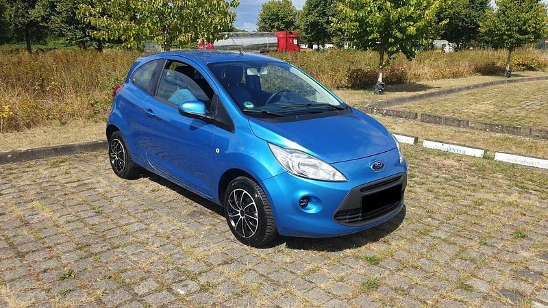 Blau Gebraucht 2015 Ford Ka Kleinwagen | 3.000 € (Guter Preis) - Bild 1/4