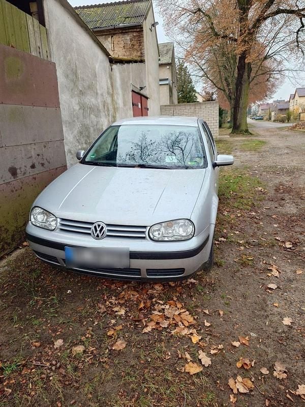 Gebraucht VW Golf IV Edition 75 PS (55 kW) 2001 Silber Limousine