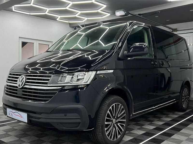 Deep black Gebraucht 2020 VW Multivan Comfortline Van | 37.450 € (Fairer Preis) - Bild 1/4