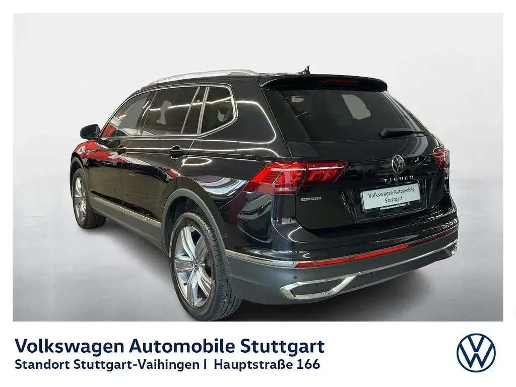 Gebraucht VW Tiguan Allspace Elegance 150 PS (110 kW) 2022 Schwarz SUV