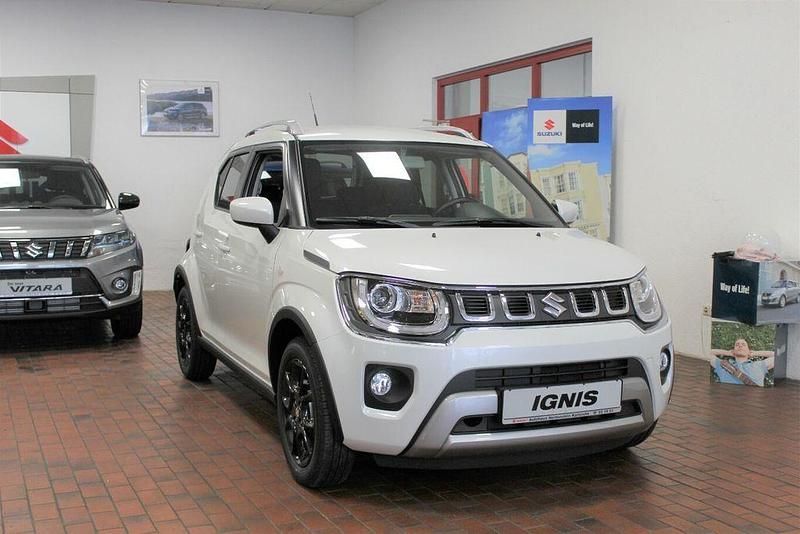 Neu Suzuki Ignis Comfort 83 PS (61 kW) 2025 Grau SUV