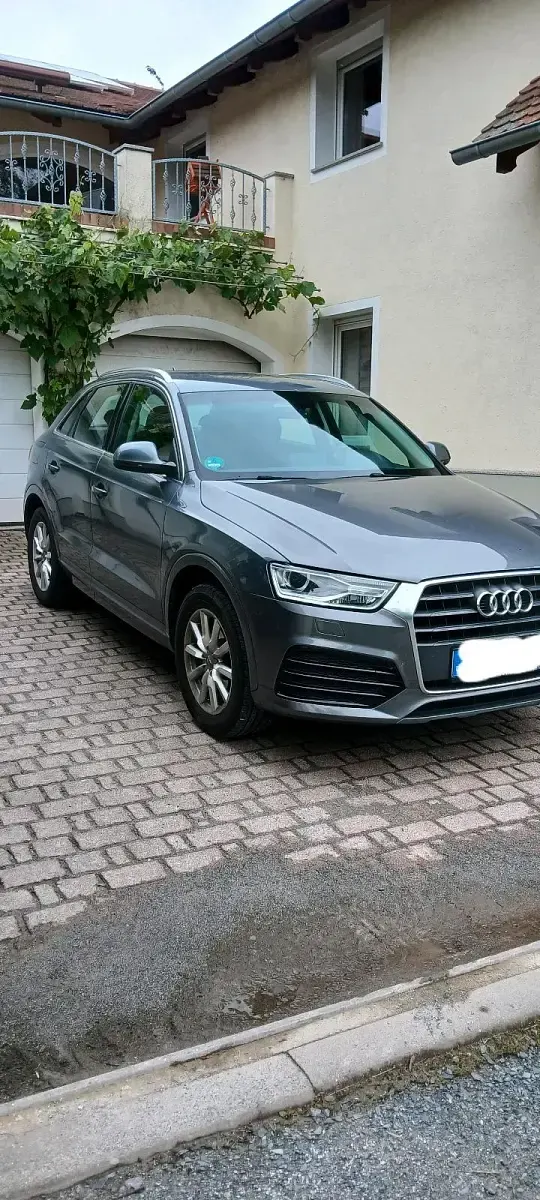 Gebraucht Audi Q3 140 PS (102 kW) 2018 Grau SUV