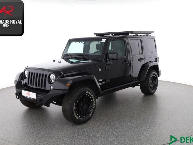 Schwarz Gebraucht 2018 Jeep Wrangler Sahara SUV | 41.280 € (Etwas zu teuer) - Bild 1/4