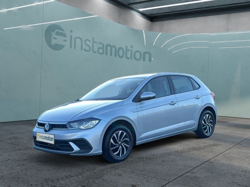 Silber Gebraucht 2024 VW Polo Life Limousine | 18.493 € (Fairer Preis) - Bild 1/3