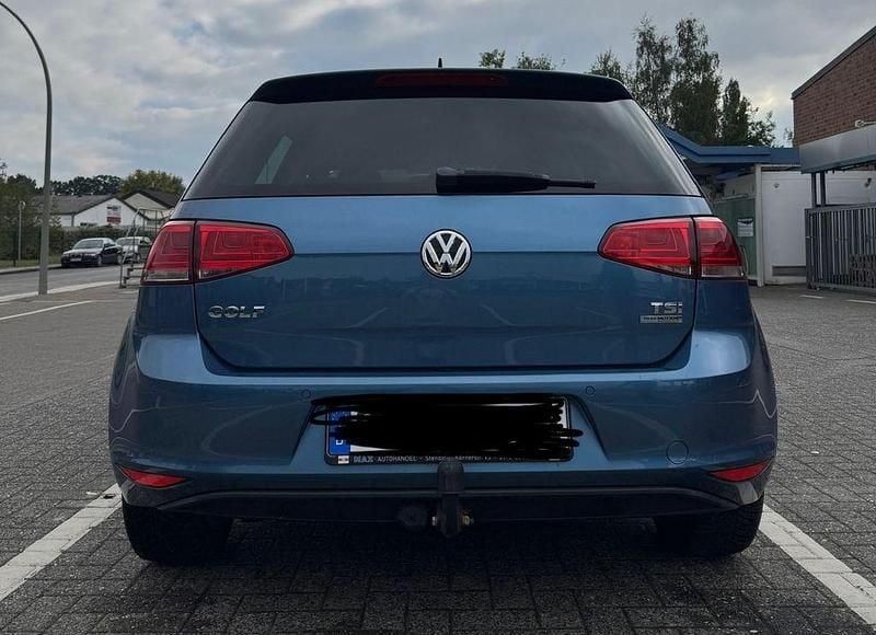 Gebraucht VW Golf VII Comfortline 86 PS (63 kW) 2015 Blau Limousine