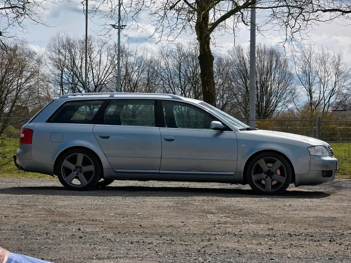 Brugt Audi A6 S-Line 163 HK (119 kW) 2004 Blå Stationcar
