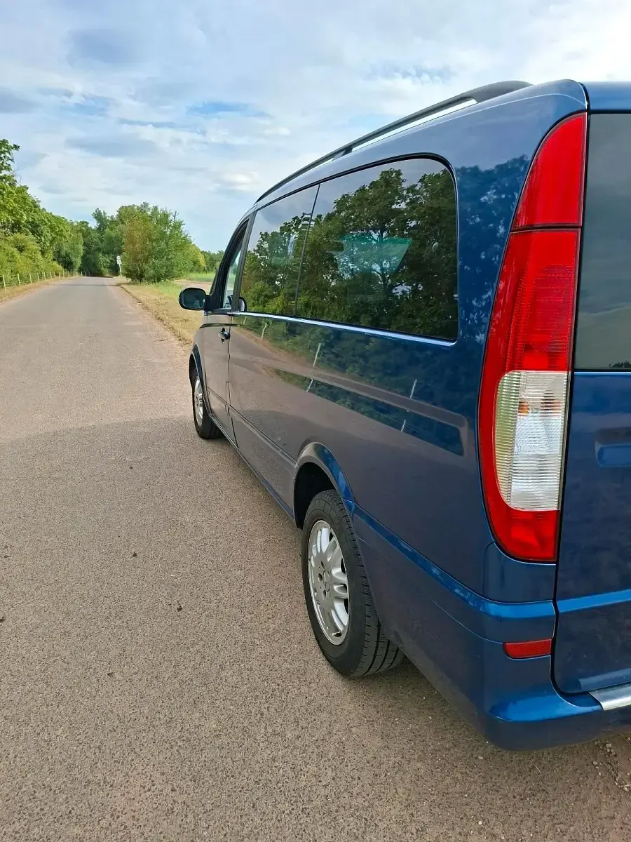 Gebraucht Mercedes Viano 150 PS (110 kW) 2006 Blau Van / Kleinbus