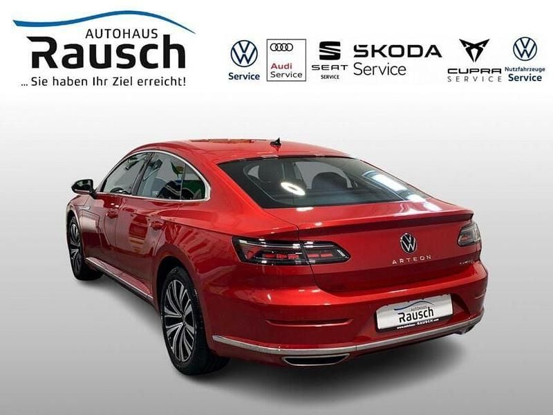 Gebraucht VW Arteon Elegance 218 PS (160 kW) 2022 Rot Limousine