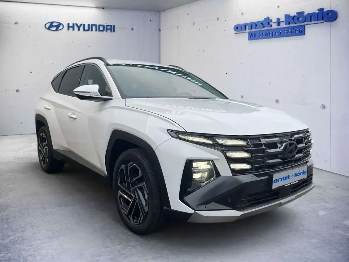 Neu Hyundai Tucson Prime 215 PS (158 kW) 2026 Serenity white SUV