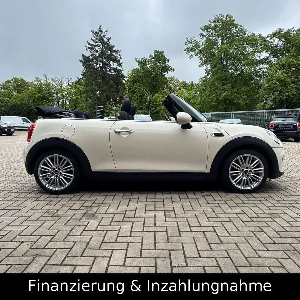 Gebraucht Mini Cooper Cabriolet 136 PS (100 kW) 2017 Weiß Cabrio
