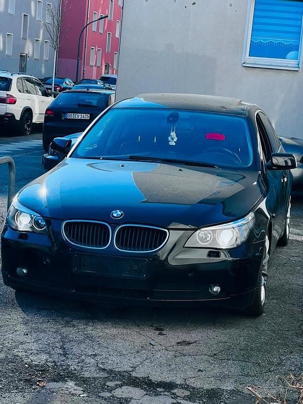 Gebraucht BMW 520 170 PS (125 kW) 2004 Schwarz Limousine