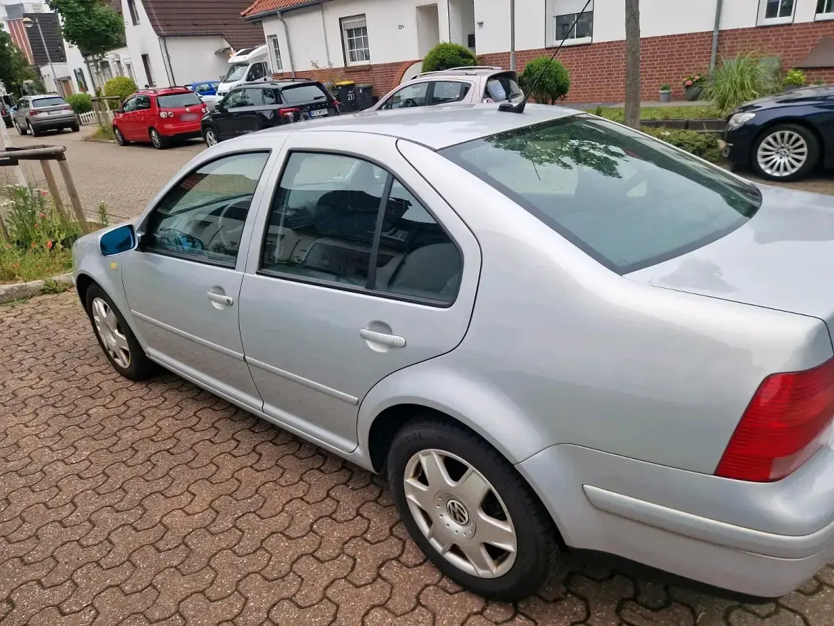 Gebraucht VW Bora 1999 Silber Limousine