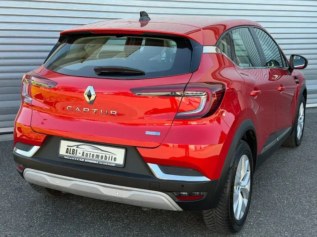 Gebraucht Renault Captur Intens 91 PS (66 kW) 2021 Rot SUV