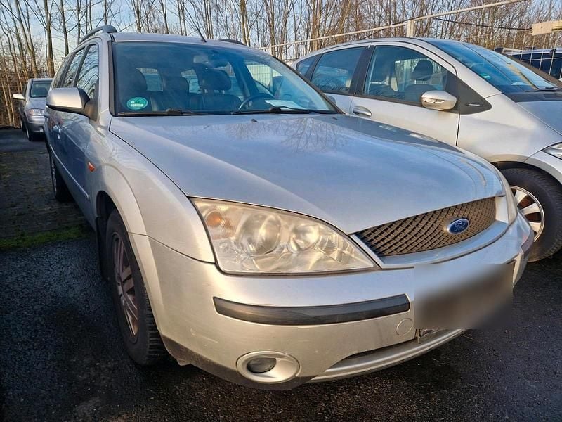 Grau Gebraucht 2001 Ford Mondeo Kombi | 1.850 € (Fairer Preis) - Bild 1/4