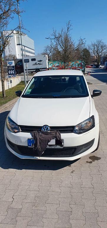 Second-hand VW Polo Life 60 CP (44 kW) 2013 Alb Hatchback
