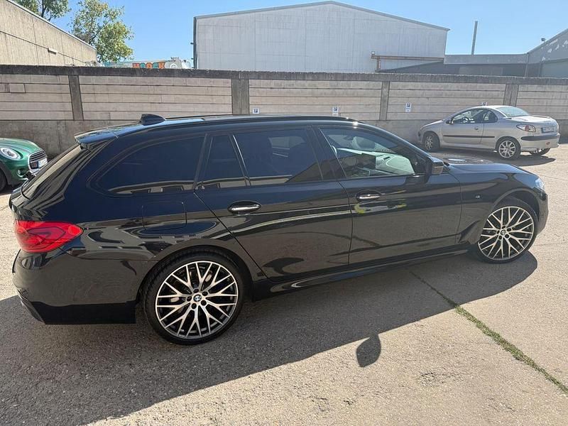 Używany BMW 530 Shadowline 265 KM (194 kW) 2018 Czarny Kombi