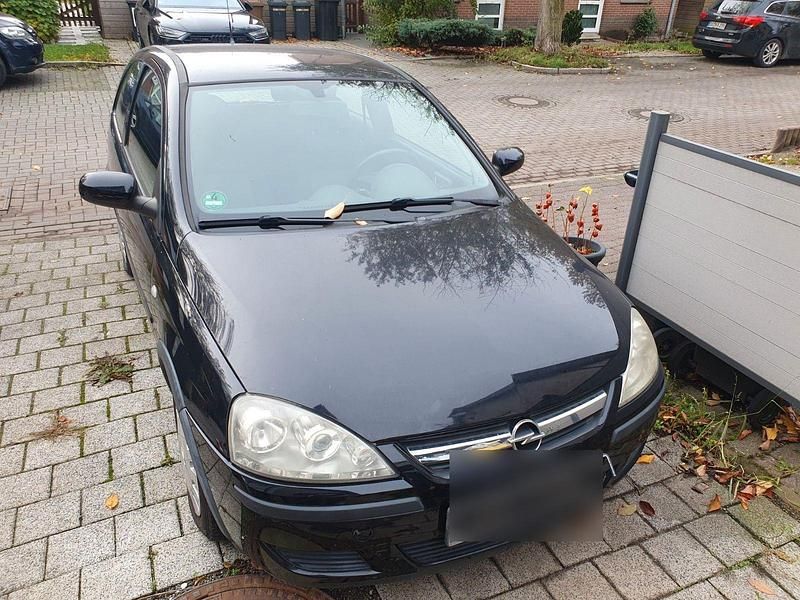 Schwarz Gebraucht 2004 Opel Corsa Limousine | 500 € (Superpreis) - Bild 1/4