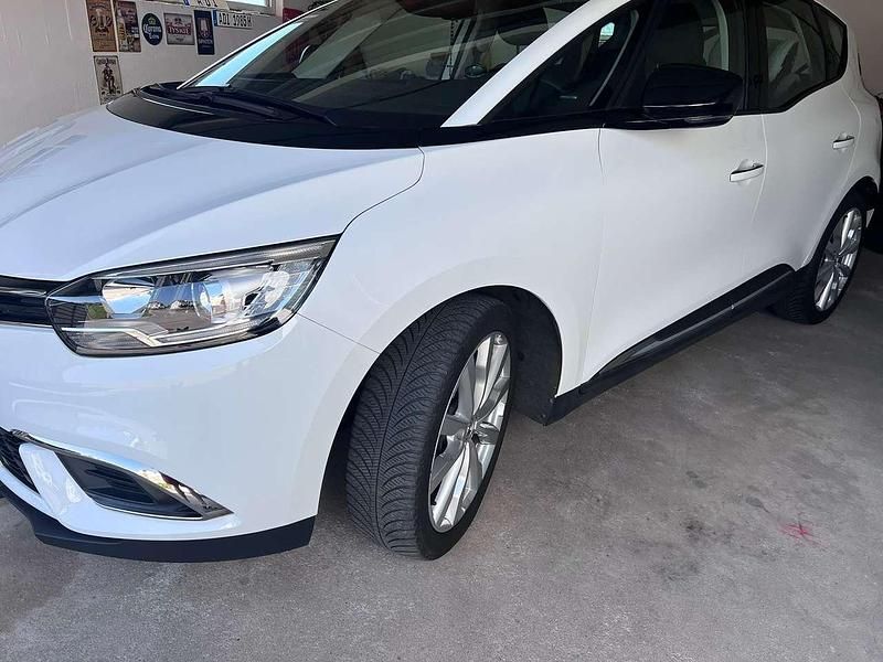 Gebraucht Renault Scenic E-Tech Zen 140 PS (102 kW) 2021 Weiß SUV