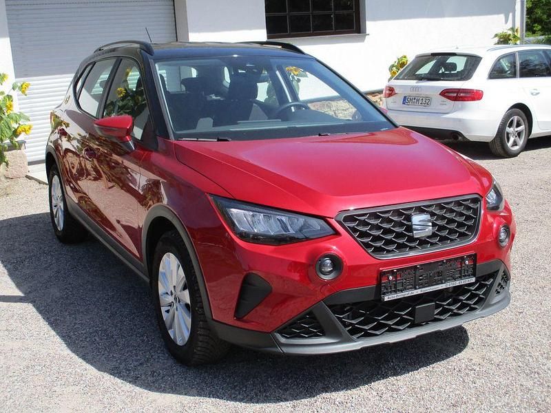 Rot Gebraucht 2023 Seat Arona Style SUV | 15.900 € (Superpreis) - Bild 1/4
