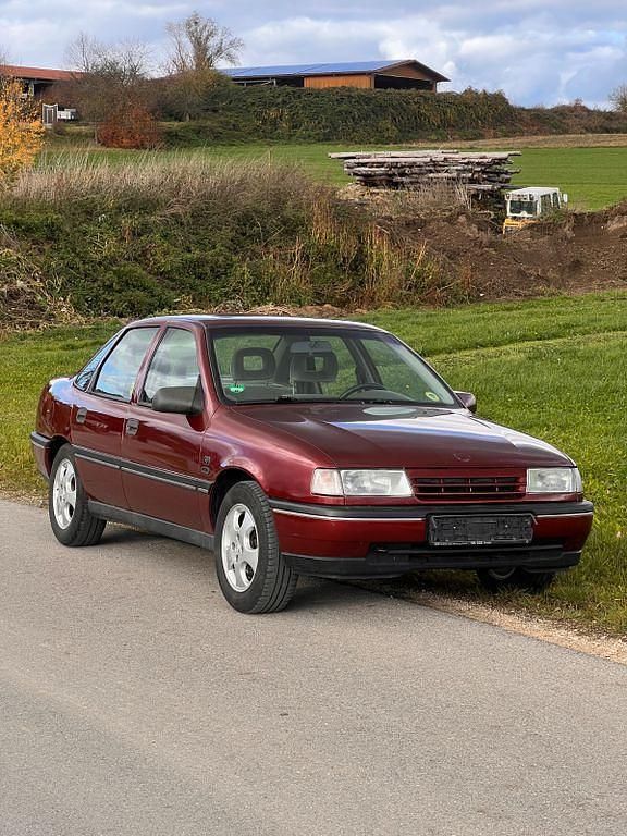Gebraucht Opel Vectra Edition 116 PS (85 kW) 1992 Rot Limousine