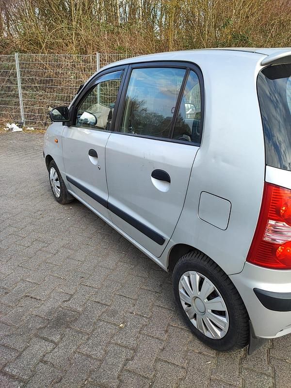 Gebraucht Hyundai Atos 63 PS (46 kW) 2003 Silber Kleinwagen