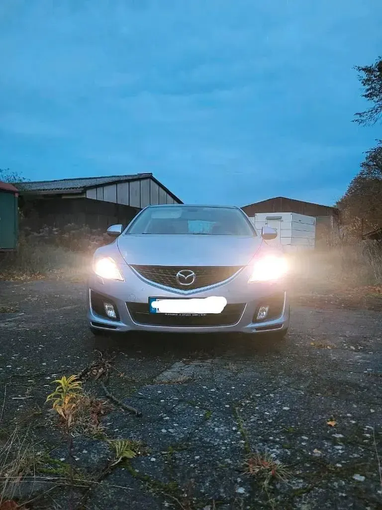 Gebraucht Mazda 6 Dynamic 140 PS (102 kW) 2008 Silber Limousine