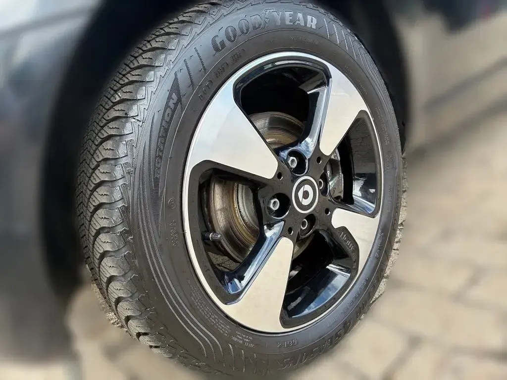 Gebraucht Smart ForTwo Electric Drive Exclusive 60 kW (82 PS) 2024 Schwarz Coupé