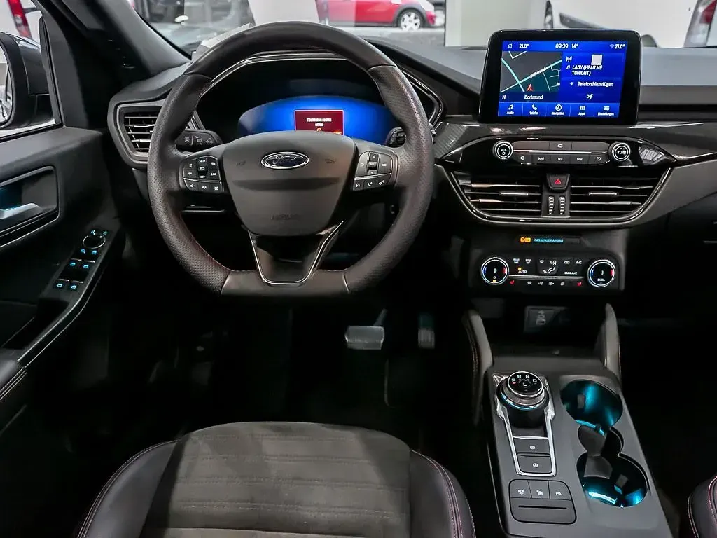 Gebraucht Ford Kuga ST-Line X 190 PS (139 kW) 2024 Grau SUV