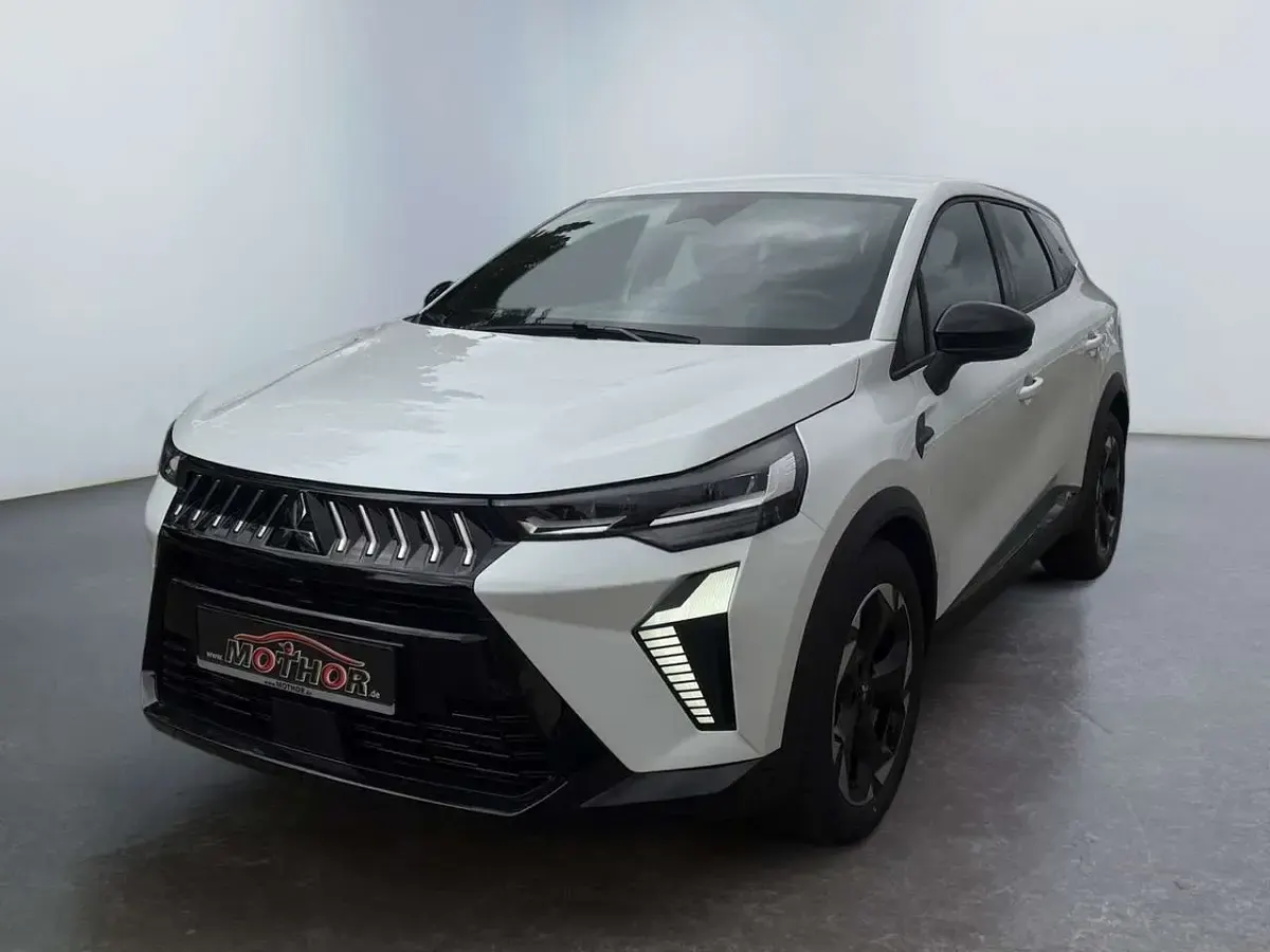 Neu Mitsubishi Grandis Diamant Edition 141 PS (103 kW) 2026 Weiß SUV