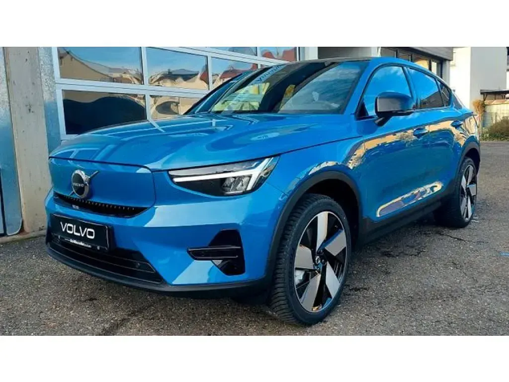 Używany Volvo C40 Plus 300 kW (408 KM) 2025 Niebieski SUV