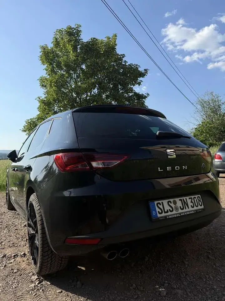 Gebraucht Seat Leon FR 150 PS (110 kW) 2016 Schwarz Kleinwagen