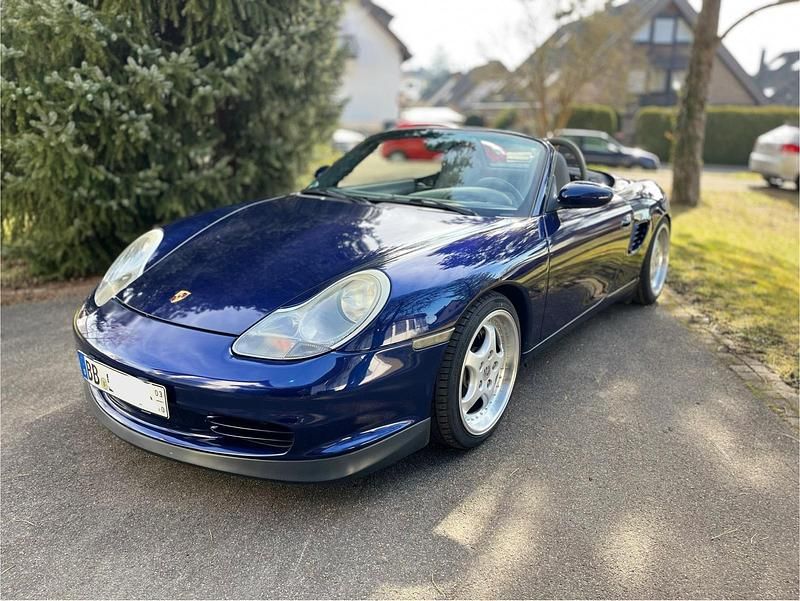 Blau Gebraucht 2004 Porsche 986 Boxster Cabrio | 19.999 € (Fairer Preis) - Bild 1/4