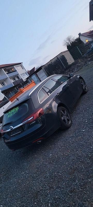 Gebraucht Opel Insignia Eco 194 PS (142 kW) 2015 Grün Kombi