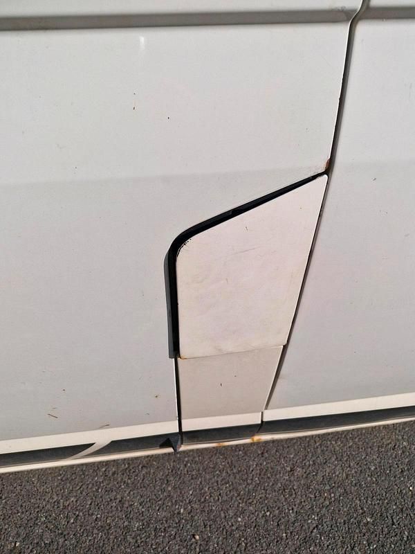 Second-hand VW Transporter 101 CP (74 kW) 2003 Alb Van