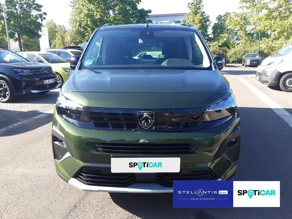 Gebraucht Peugeot Rifter GTi 131 PS (96 kW) 2024 Grün Van / Kleinbus