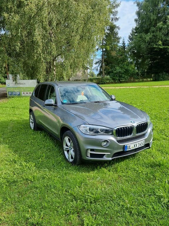 Grau Gebraucht 2014 BMW X5 SUV | 19.500 € (Superpreis) - Bild 1/4
