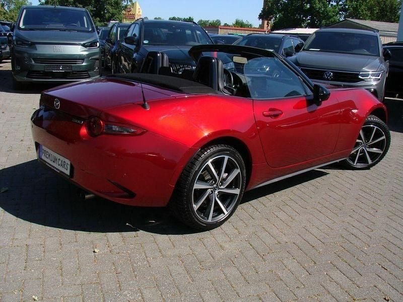 Gebraucht Mazda MX5 Ad'Vantage 132 PS (97 kW) 2021 Magmarot Cabrio